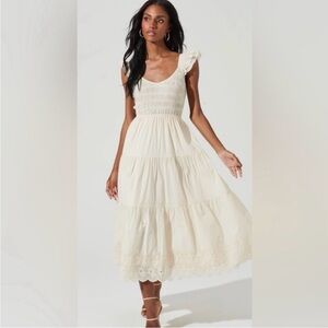 Astr the Label Flutter Sleeve Eyelet midi Dress 100% cotton cream